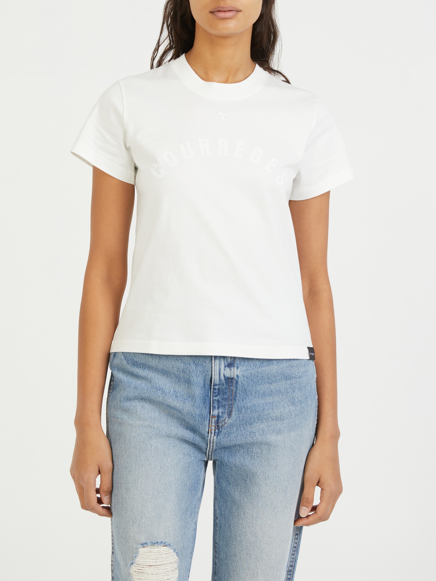 courrèges T-shirt with logo patch white | T-shirts