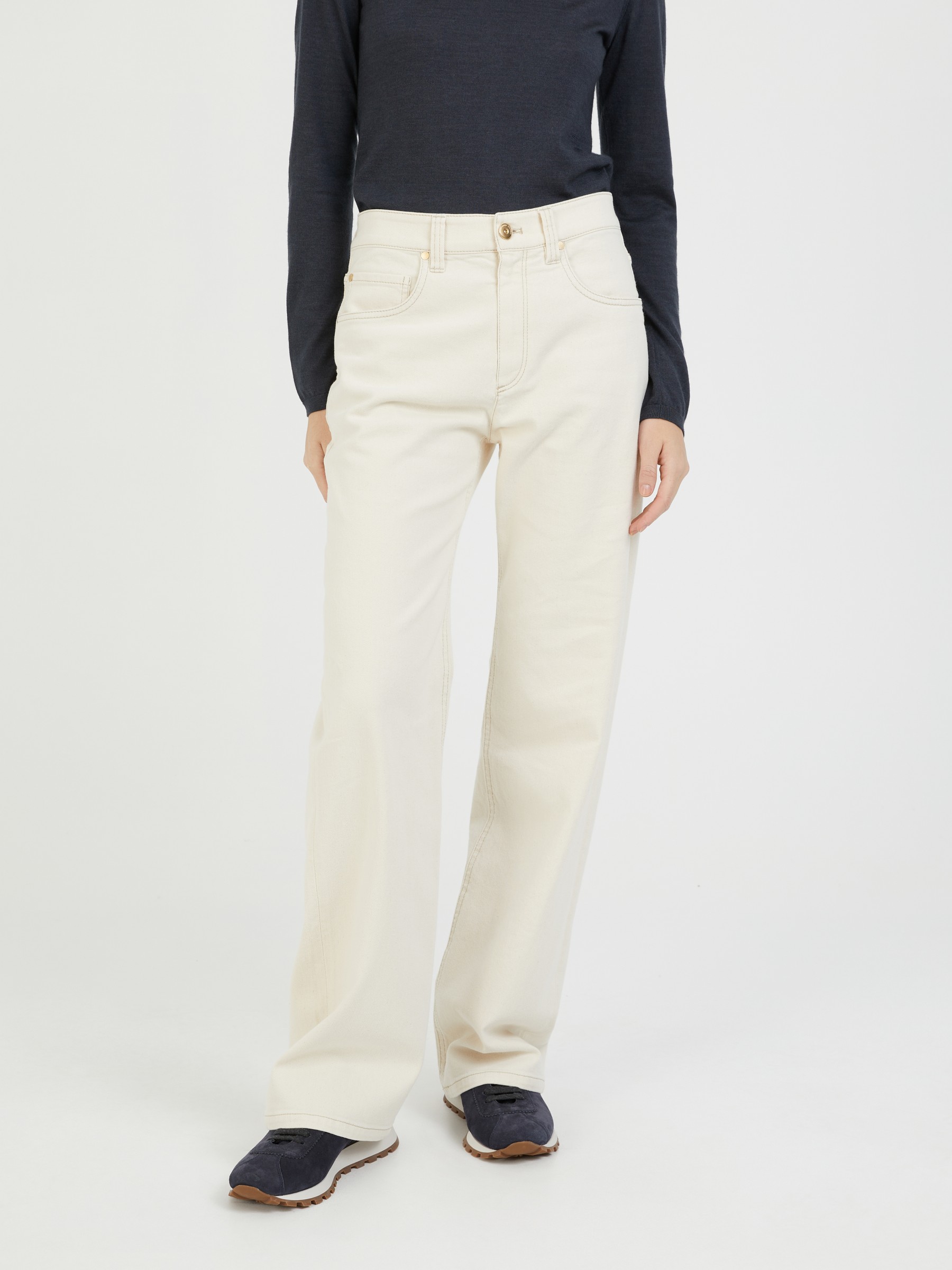 Straight leg cream outlet jeans