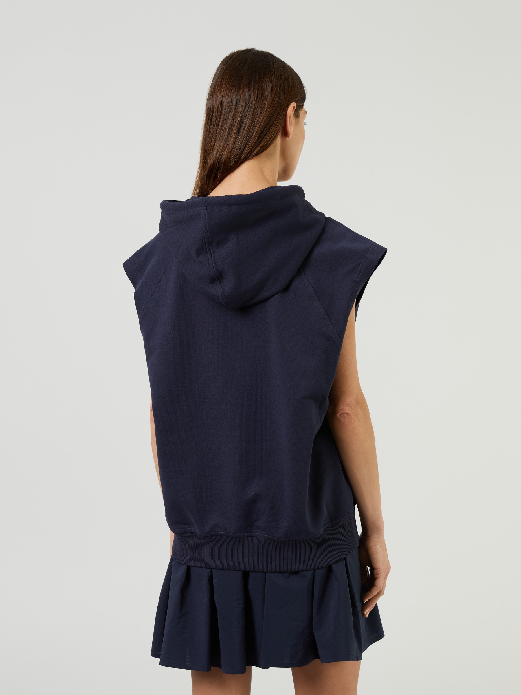 Moncler shop sleeveless hoodie