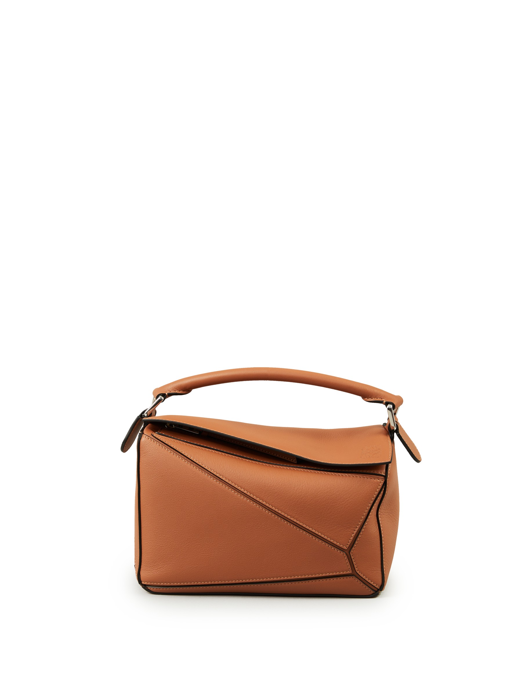 tæppe sjælden Tilbageholdenhed LOEWE Handbag 'Puzzle Bag Small' Tan | Skuldertasker & Crossover tasker