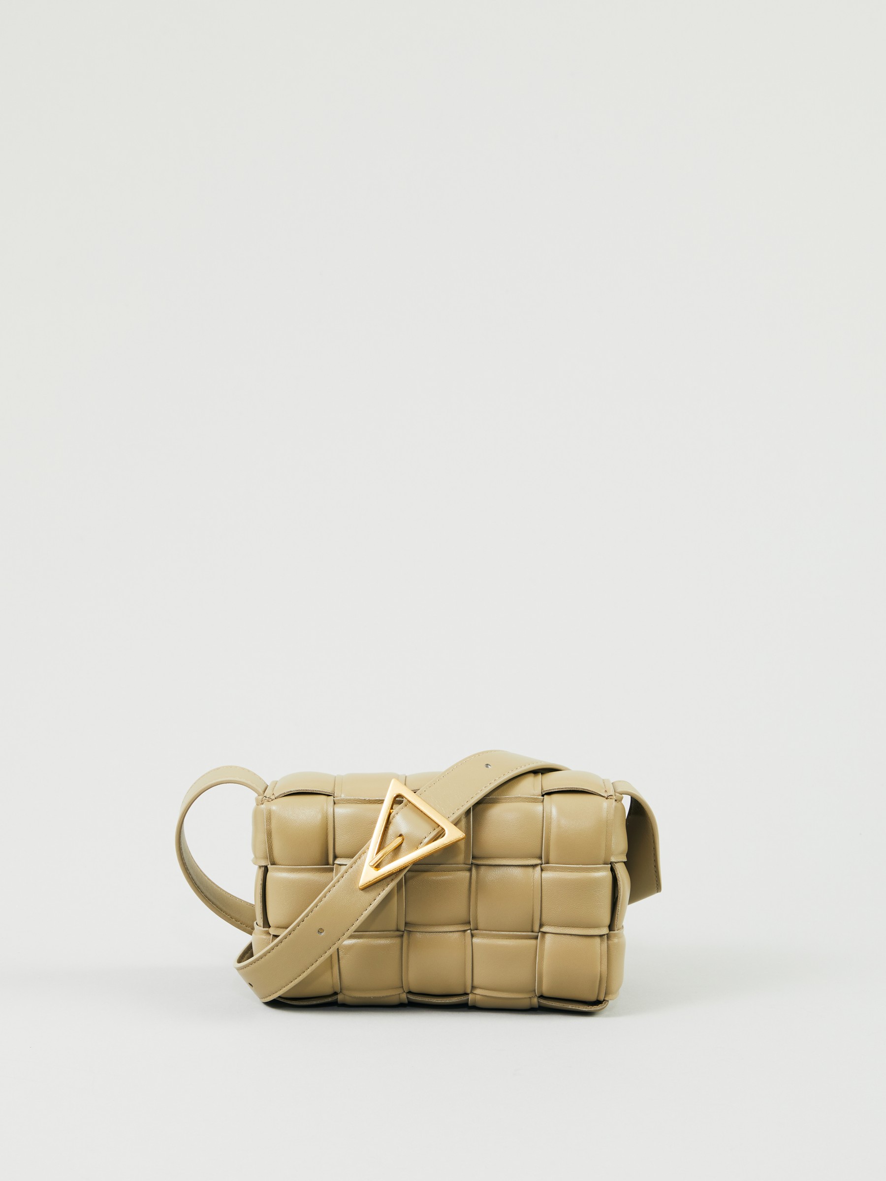 Bottega Veneta Cassette Bag Travertine in Lambskin Leather with Gold-tone -  US