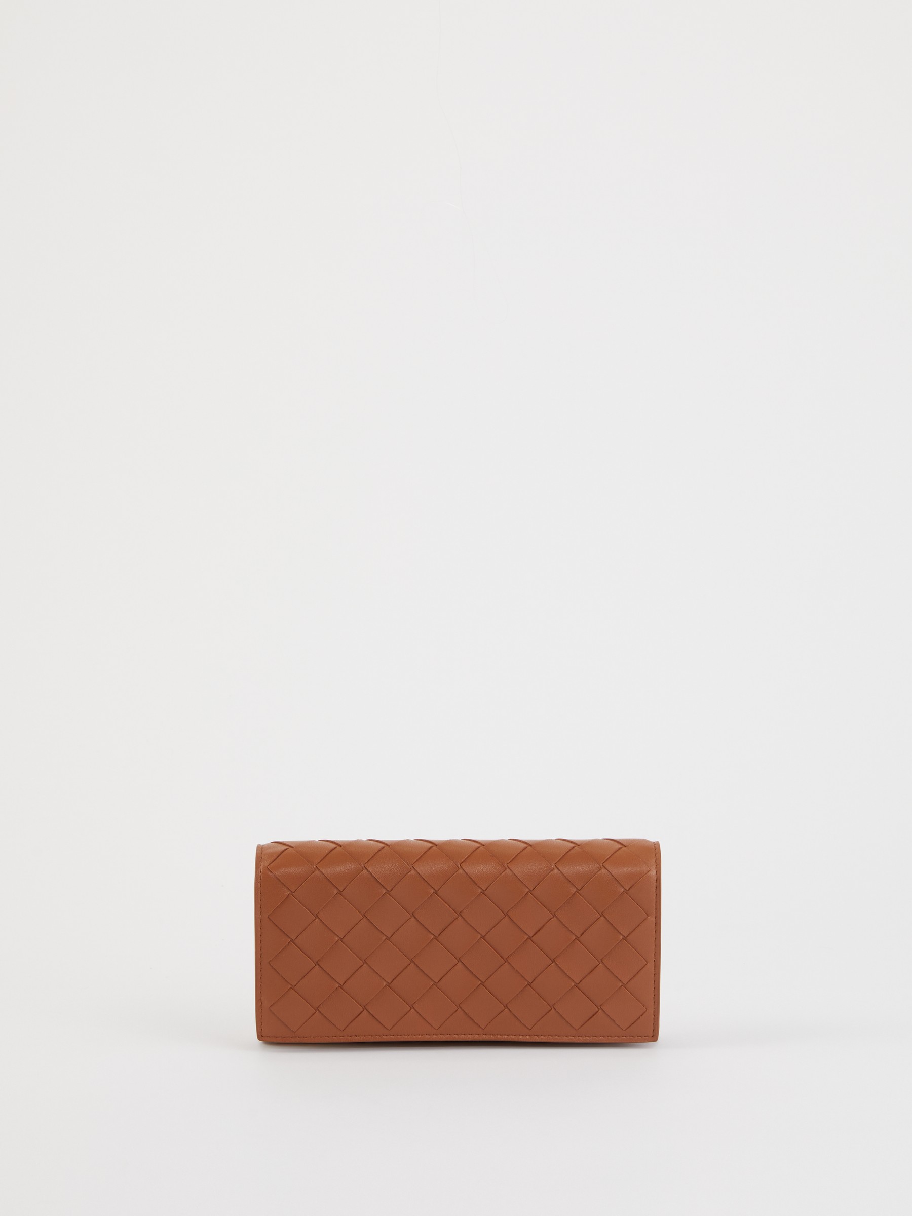 Bottega veneta vs discount louis vuitton wallet