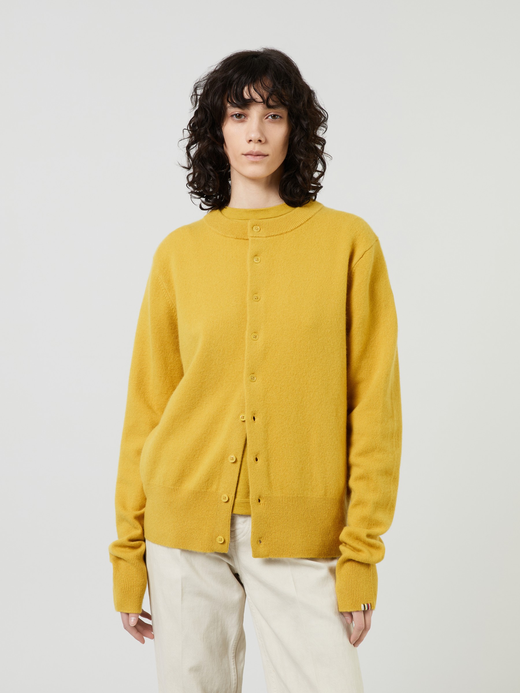 extreme cashmere x Cashmere Cardigan 'n°283 be game' Yellow