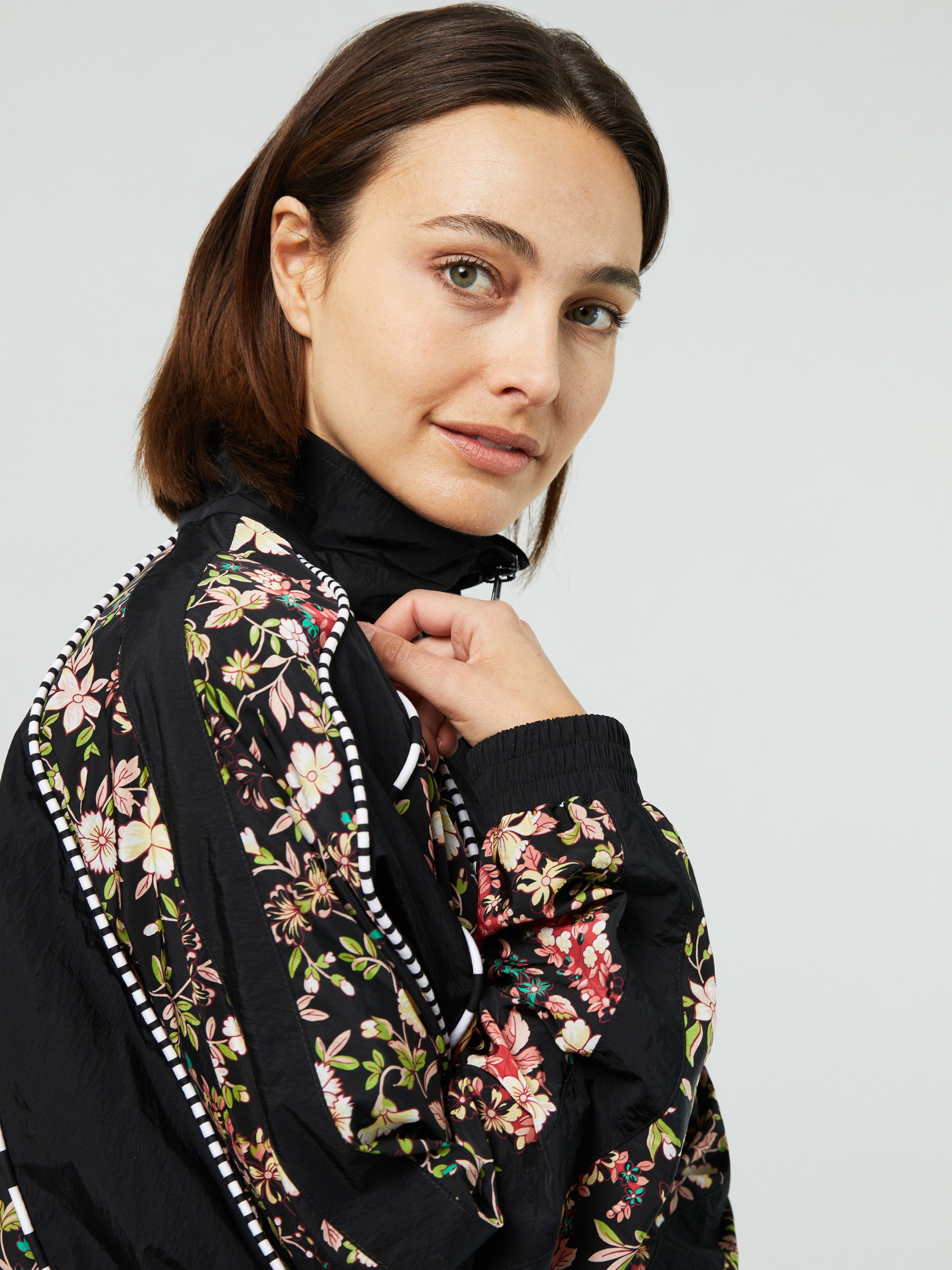 floral bomber jacket black